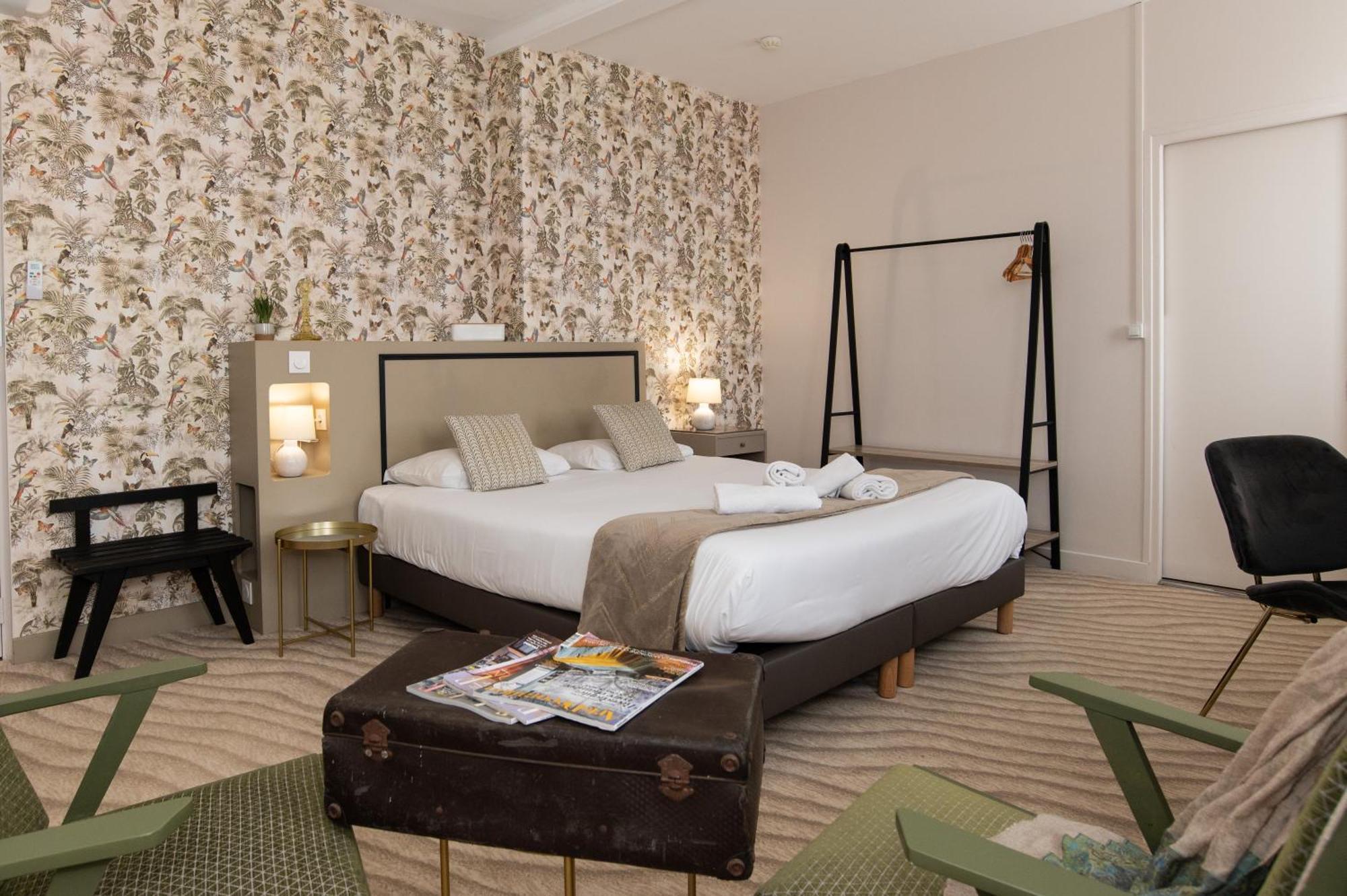 The Originals Boutique, Hotel Victoria, Châtelaillon-Plage Екстериор снимка