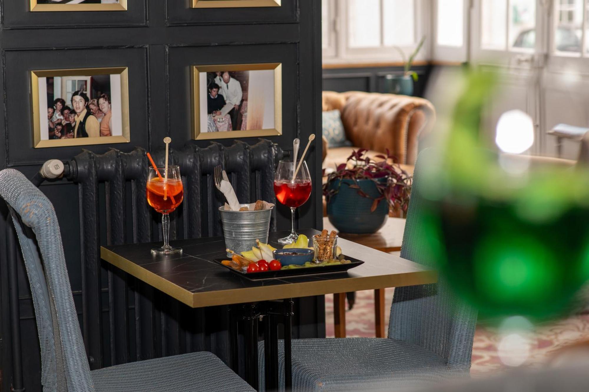 The Originals Boutique, Hotel Victoria, Châtelaillon-Plage Екстериор снимка