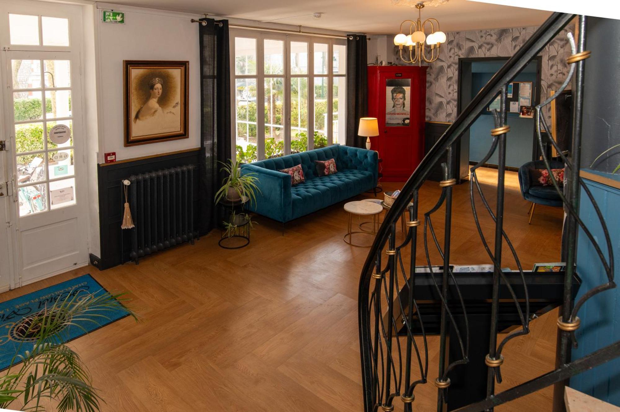 The Originals Boutique, Hotel Victoria, Châtelaillon-Plage Екстериор снимка