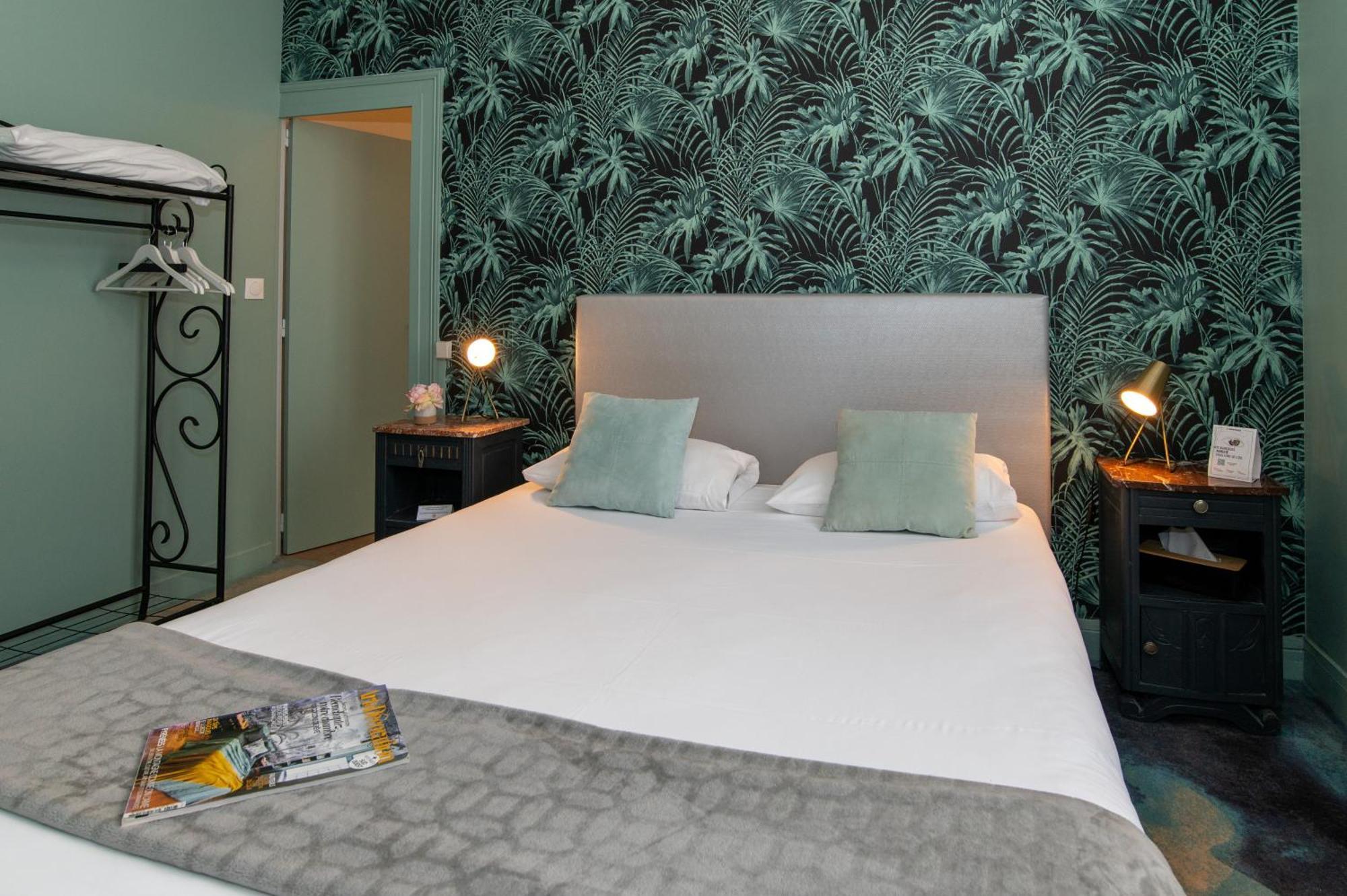 The Originals Boutique, Hotel Victoria, Châtelaillon-Plage Екстериор снимка