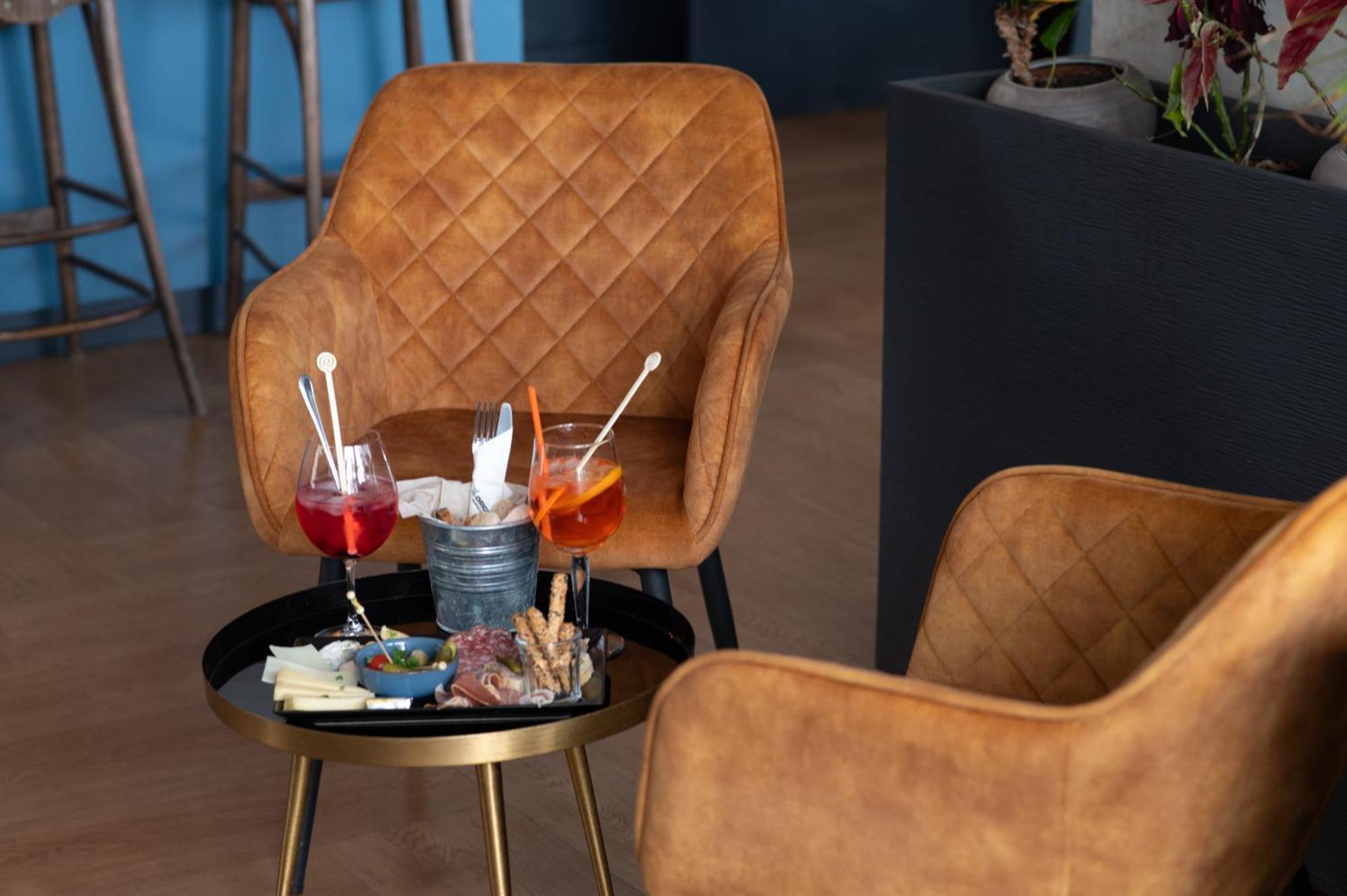 The Originals Boutique, Hotel Victoria, Châtelaillon-Plage Екстериор снимка