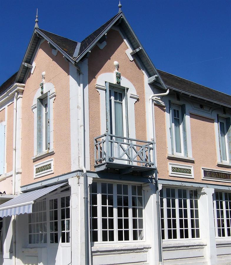 The Originals Boutique, Hotel Victoria, Châtelaillon-Plage Екстериор снимка